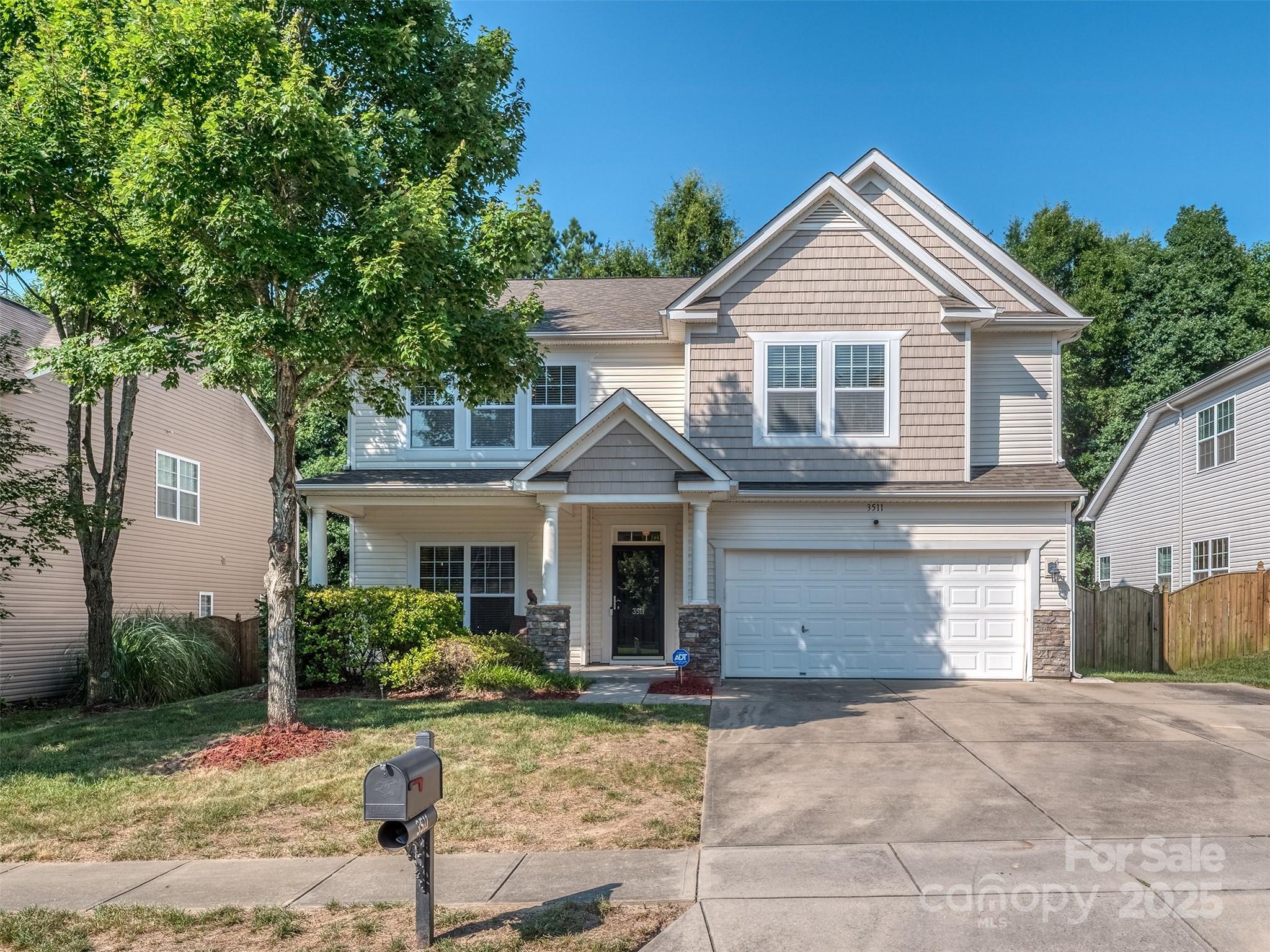 3511 Dominion Green Drive  Charlotte NC 28269 photo