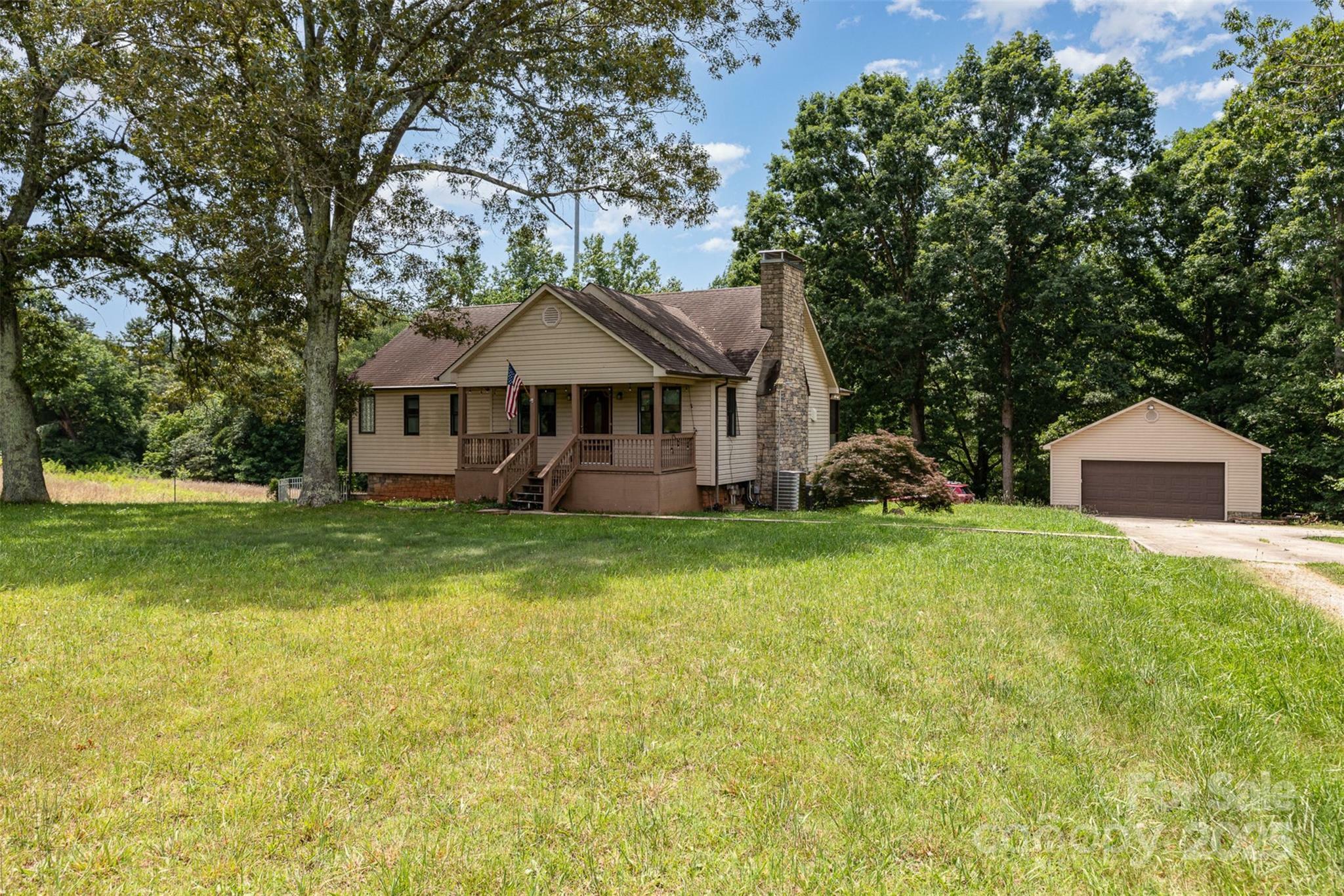 Property Photo: 544 Hicks Creek Road NC 28166