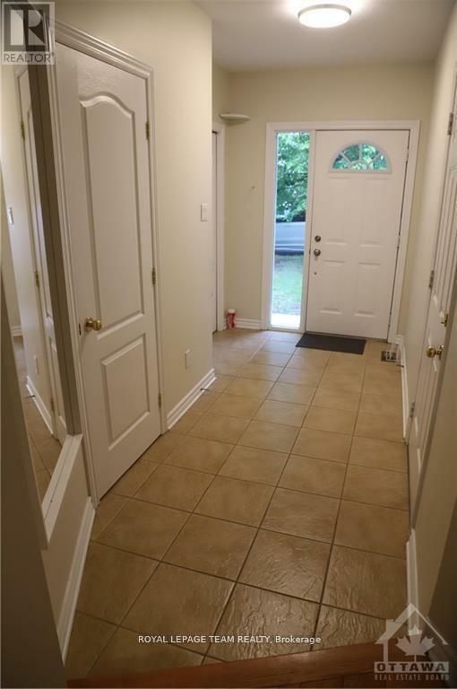 Property Photo:  217 Deerfox Drive  ON K2J 4W8 