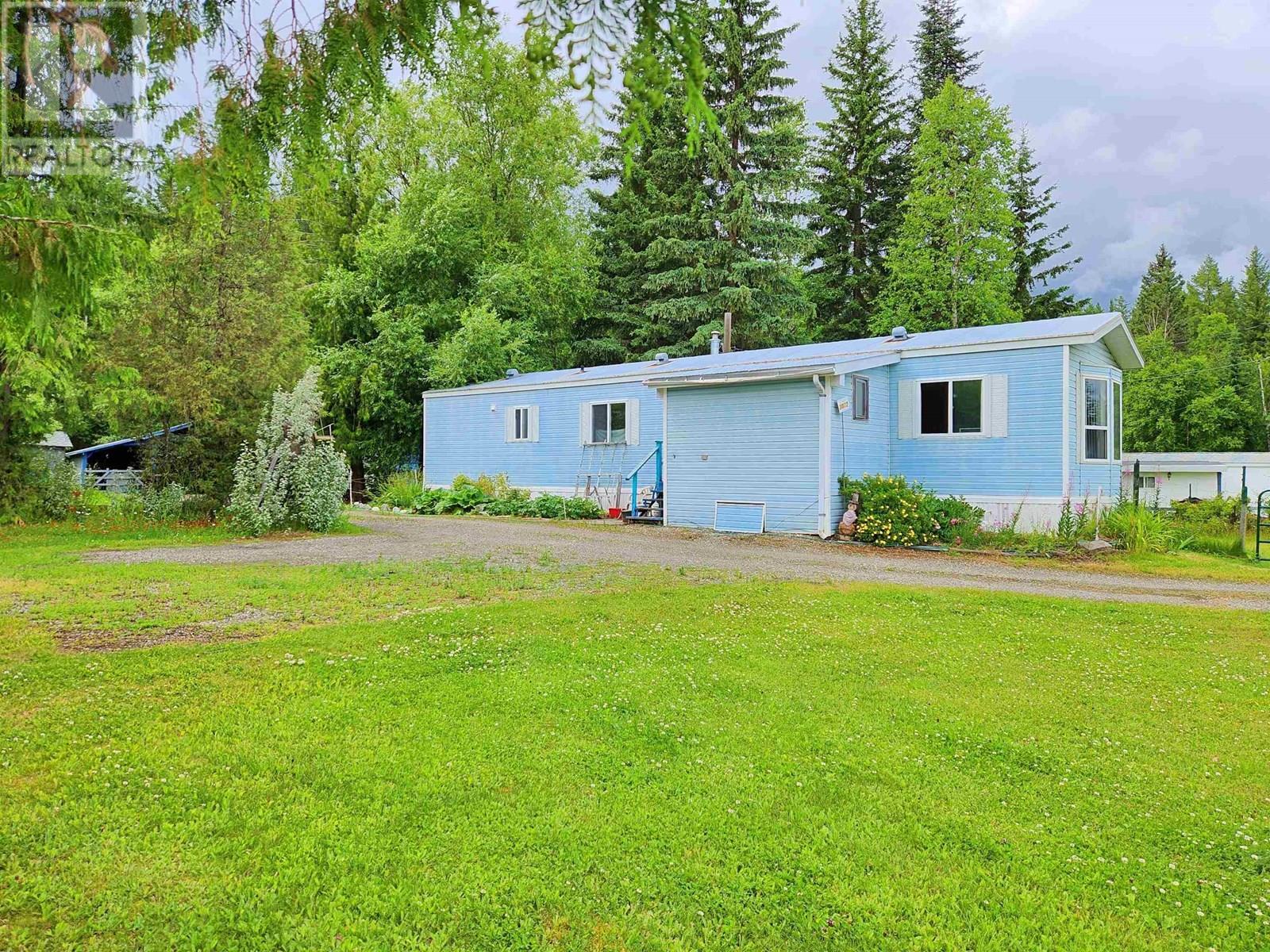 Property Photo: 3072 Yendryas Road BC V2J 6K5