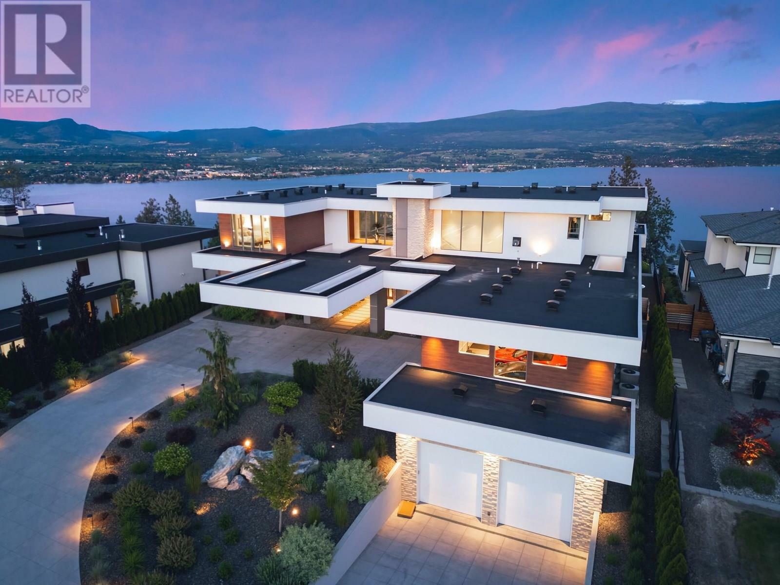 2469 Thacker Drive  West Kelowna BC V1Z 1V9 photo