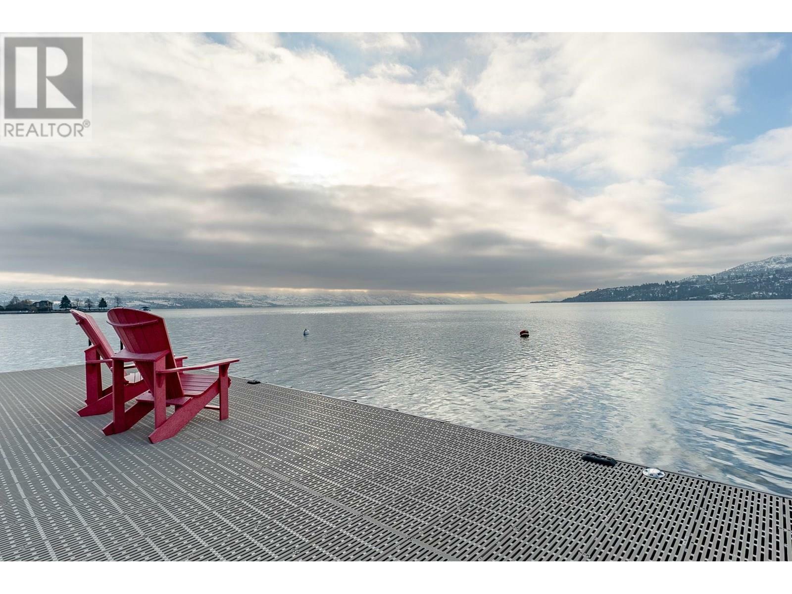 2900 Abbott Street 312  Kelowna BC V1Y 1G6 photo