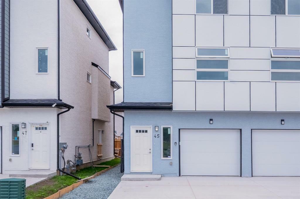 Property Photo: 13 Garton Avenue MB R2R 3B5