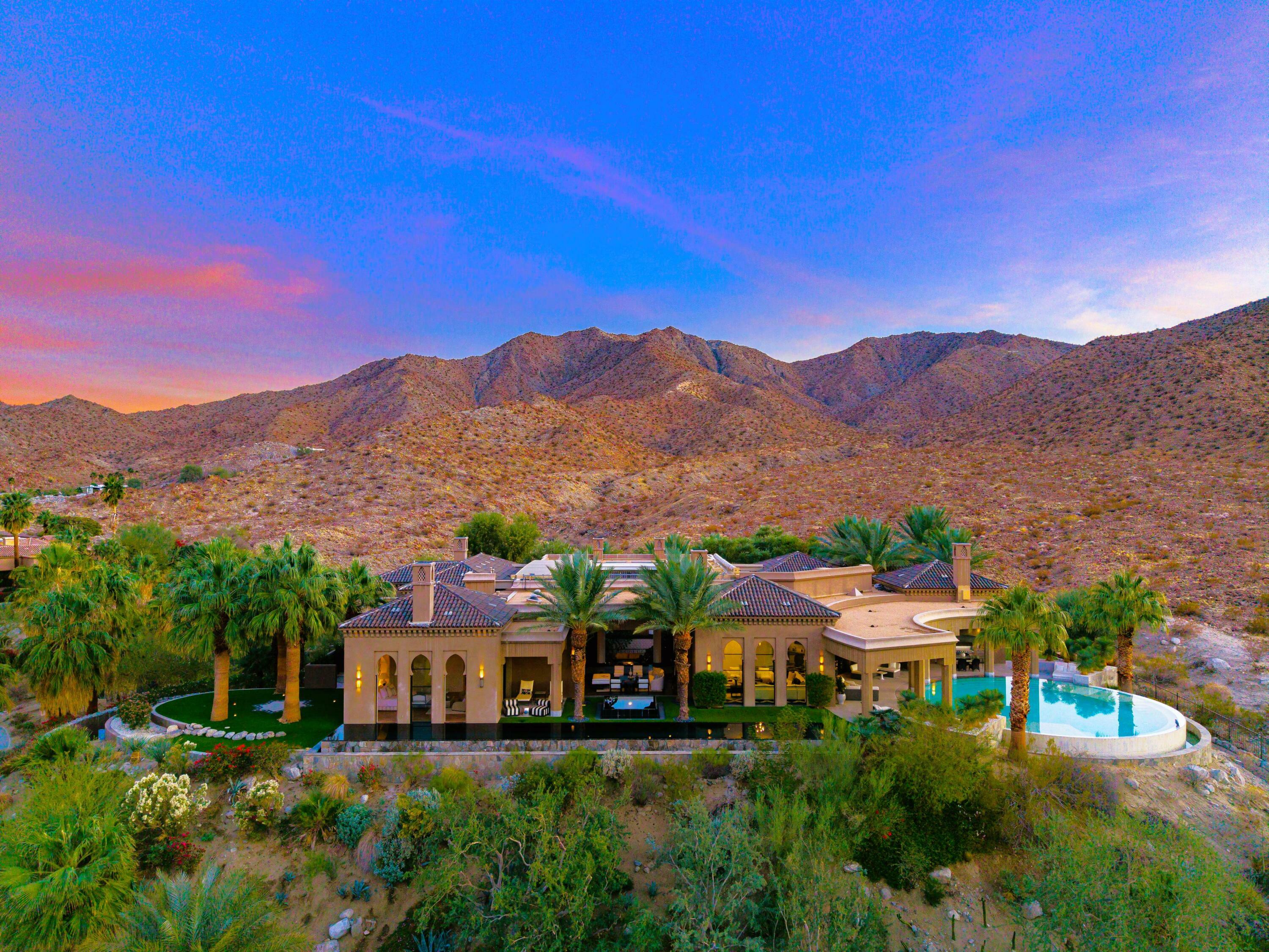 Property Photo: 613 Indian Cove CA 92260