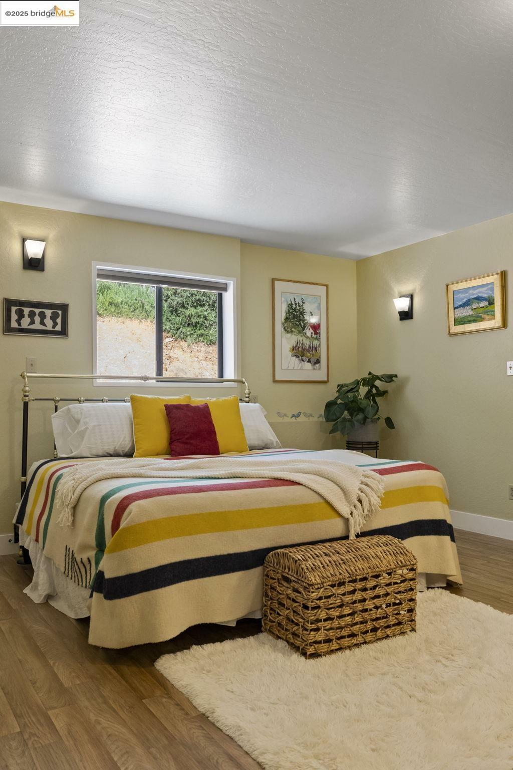 Property Photo: 18431 Corte Del Montana CA 95370
