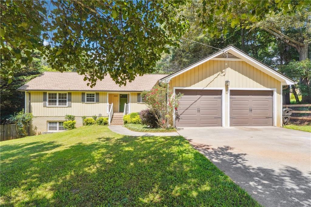 Property Photo: 2220 Williams Lane GA 30028
