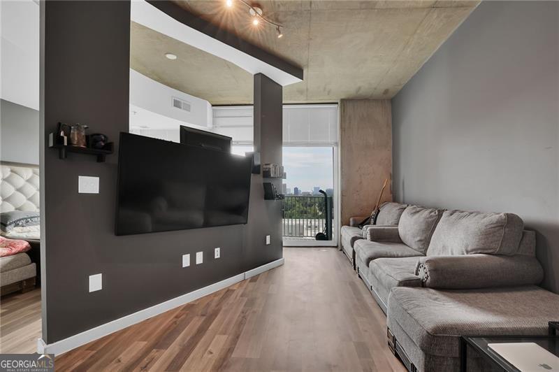 Property Photo: 361 17th Street 1121 GA 30363