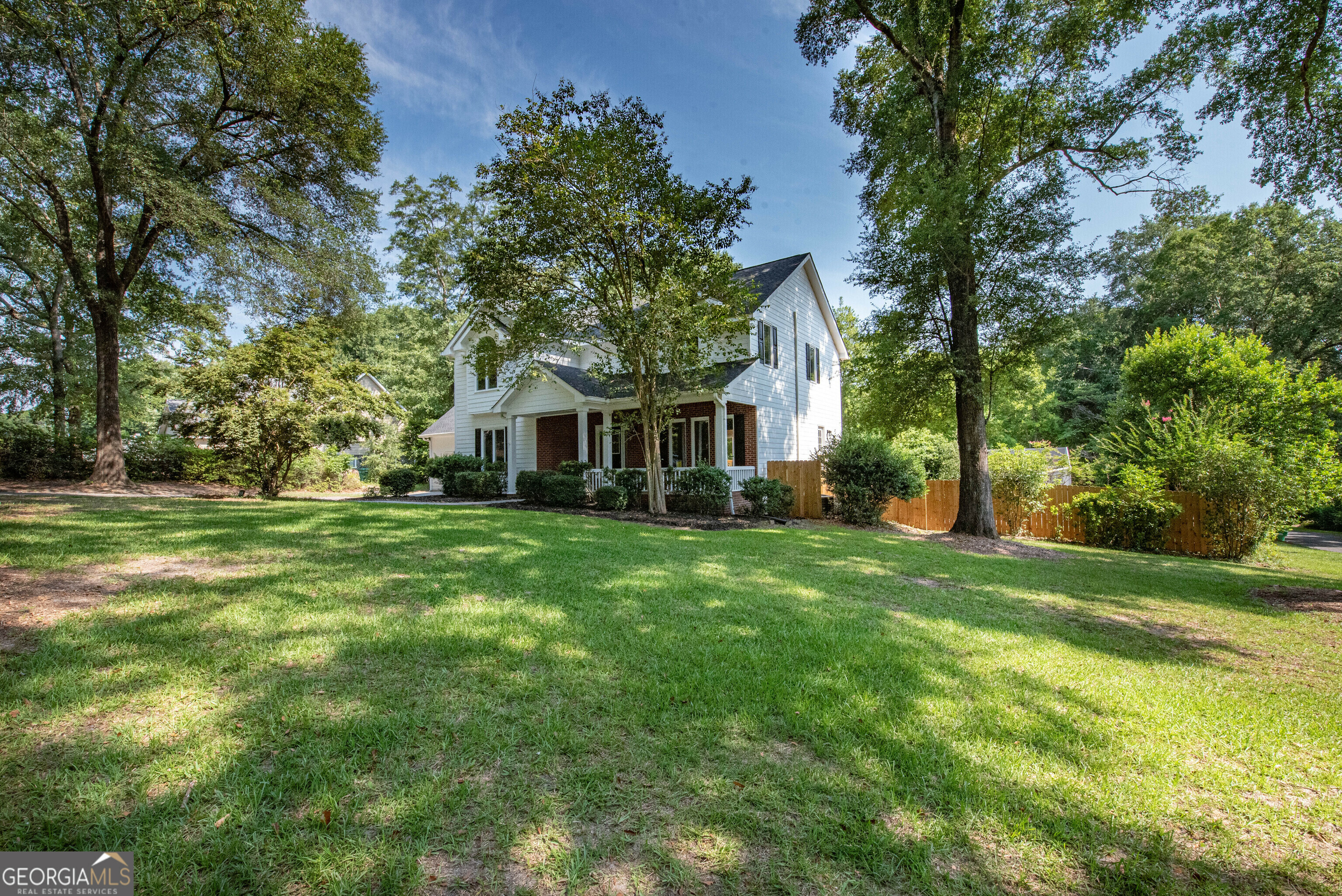 Property Photo: 107 Shadowood Drive GA 31088