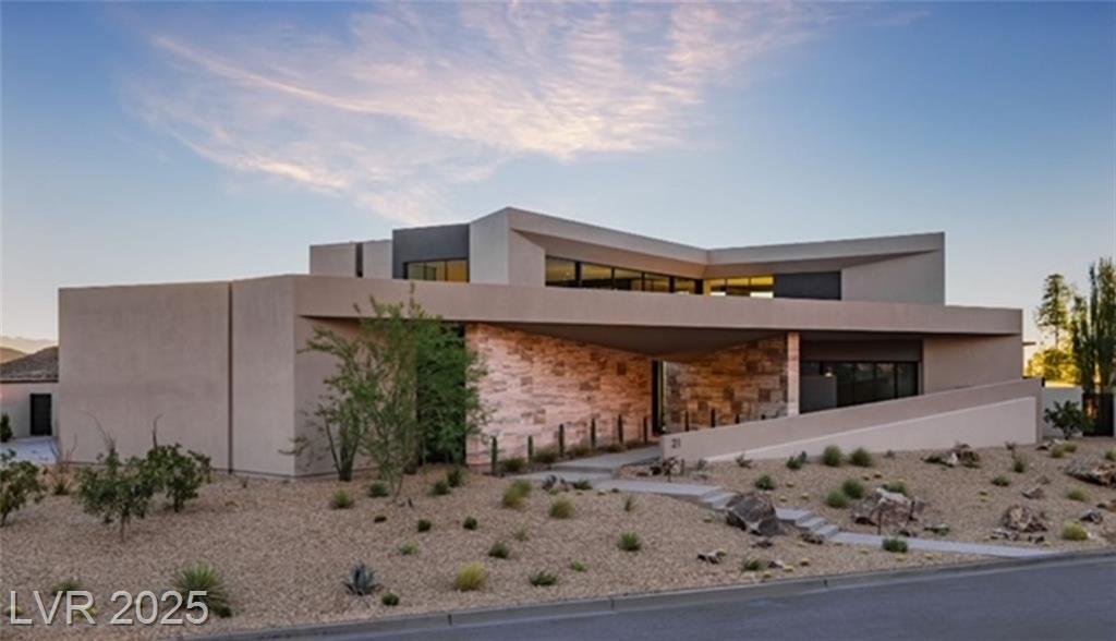 Property Photo: 21 Rockstream Drive NV 89012