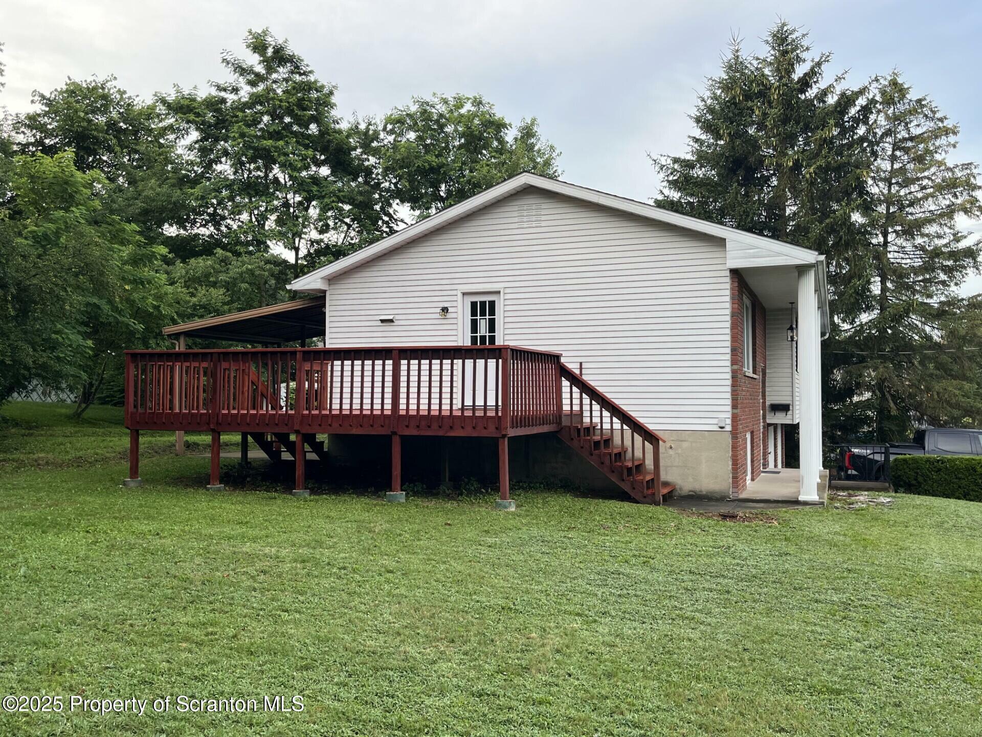 Property Photo:  98 Lori Drive L 1  PA 18403 