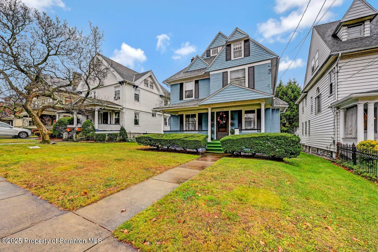 Property Photo:  1008 Sunset Street  PA 18509 