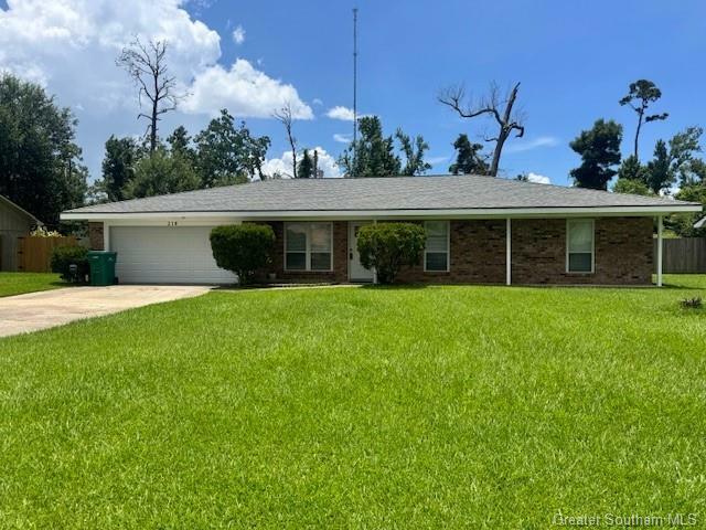 Property Photo: 210 Beauregard Avenue LA 70663