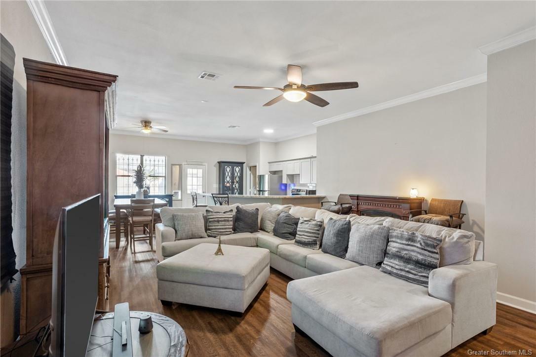 Property Photo: 2156 Alameda Street LA 70607