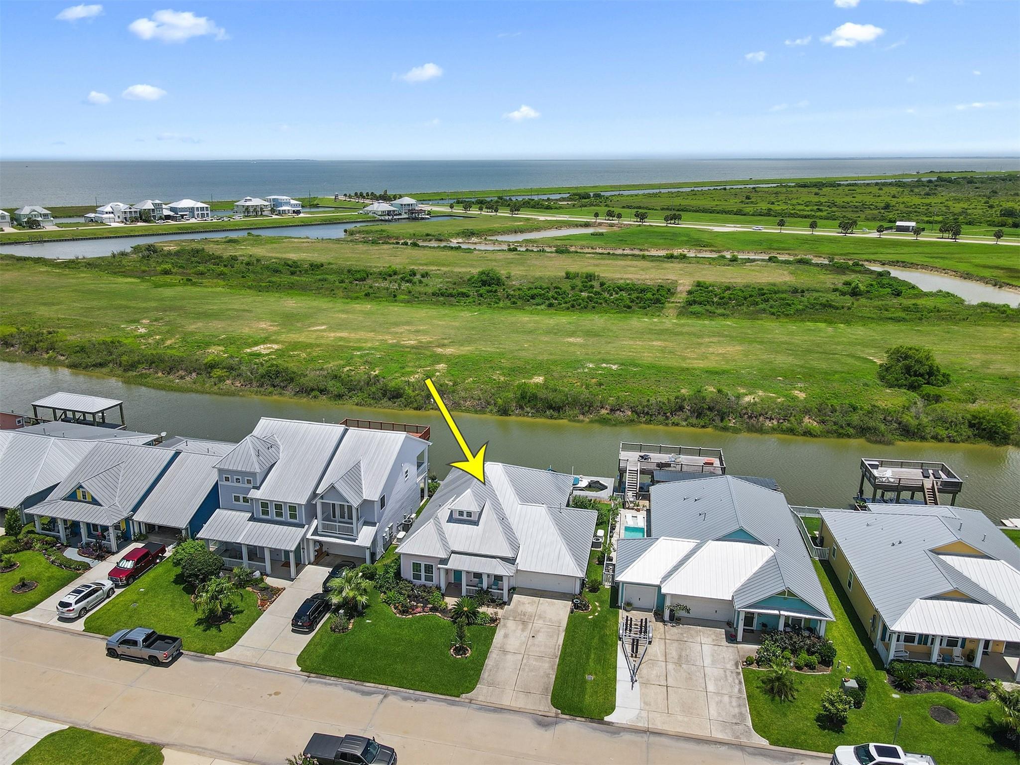 Property Photo: 5321 Brigantine Cay Court TX 77590