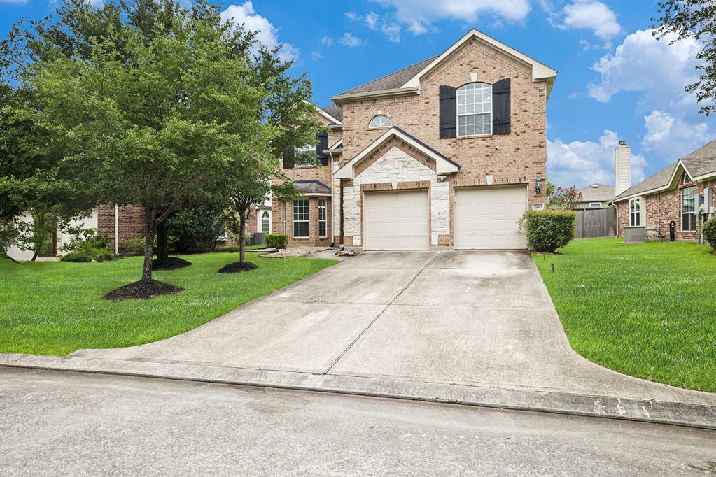 Property Photo: 20692 Oakhurst Meadows Drive TX 77365