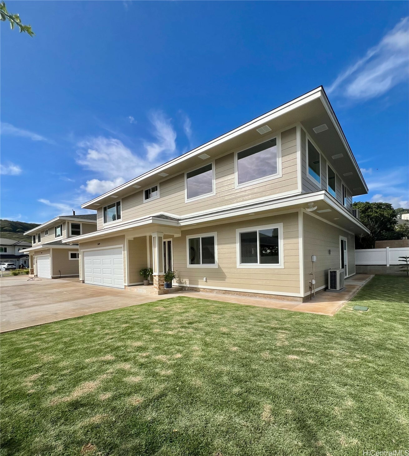 1689A Lewalani Drive  Honolulu HI 96822 photo