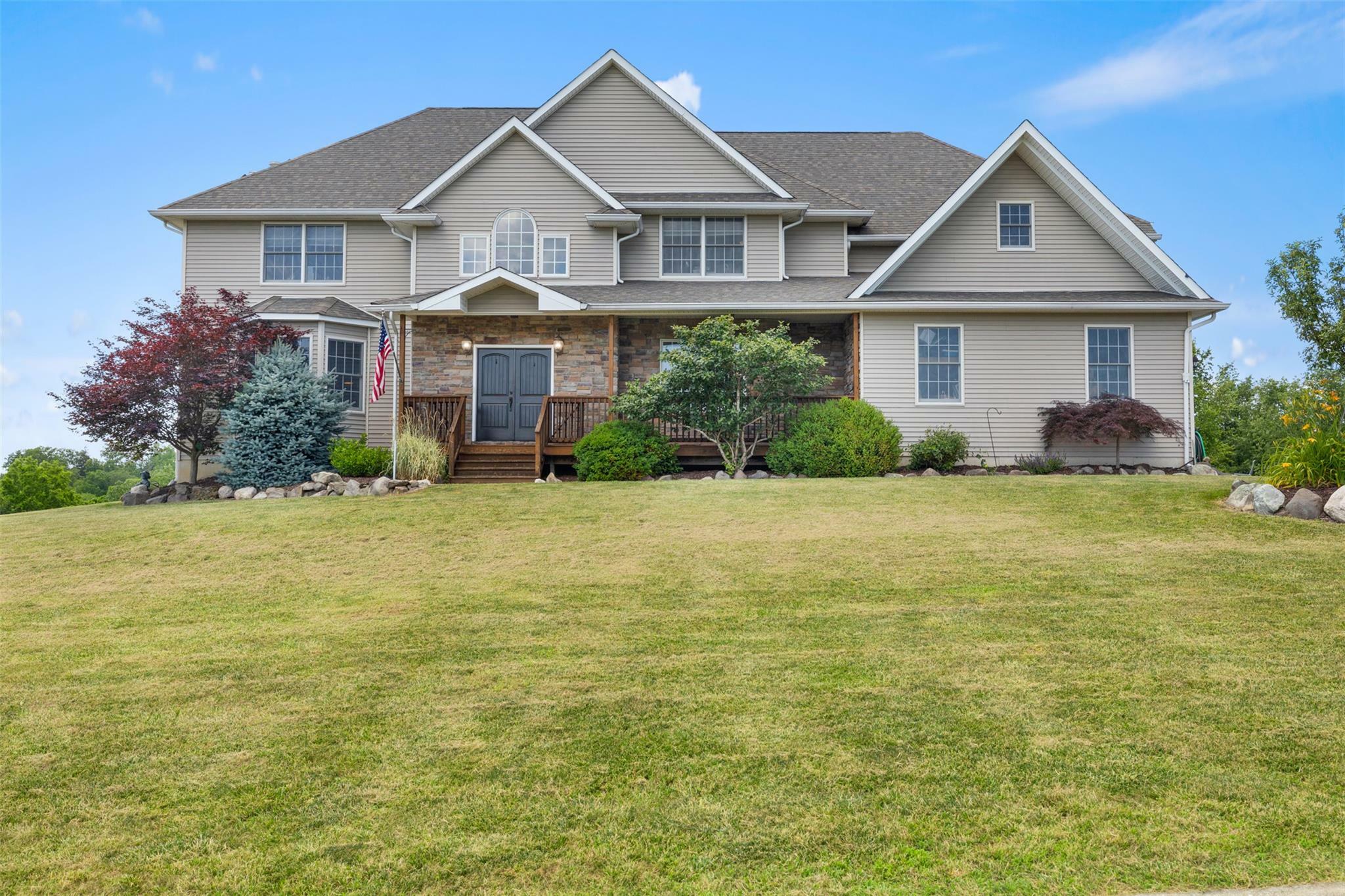 Property Photo: 10 Sutton Lane NY 10924