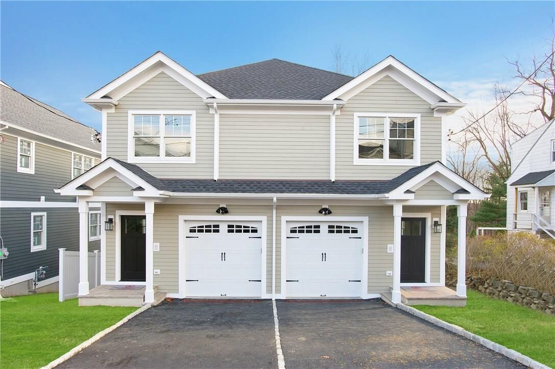 Property Photo:  150 Woodside Avenue B Left Side  NY 10604 