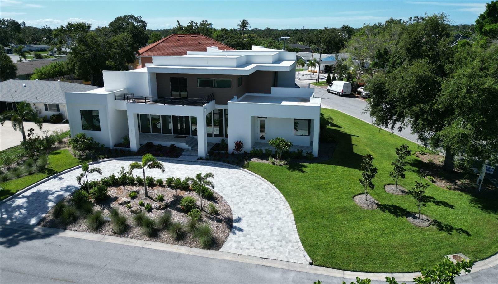 2110 Michele Drive  Sarasota FL 34231 photo
