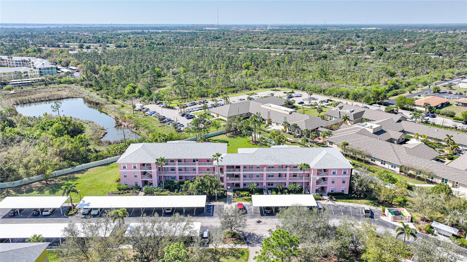 Property Photo:  2061 Willow Hammock Circle 105  FL 33983 