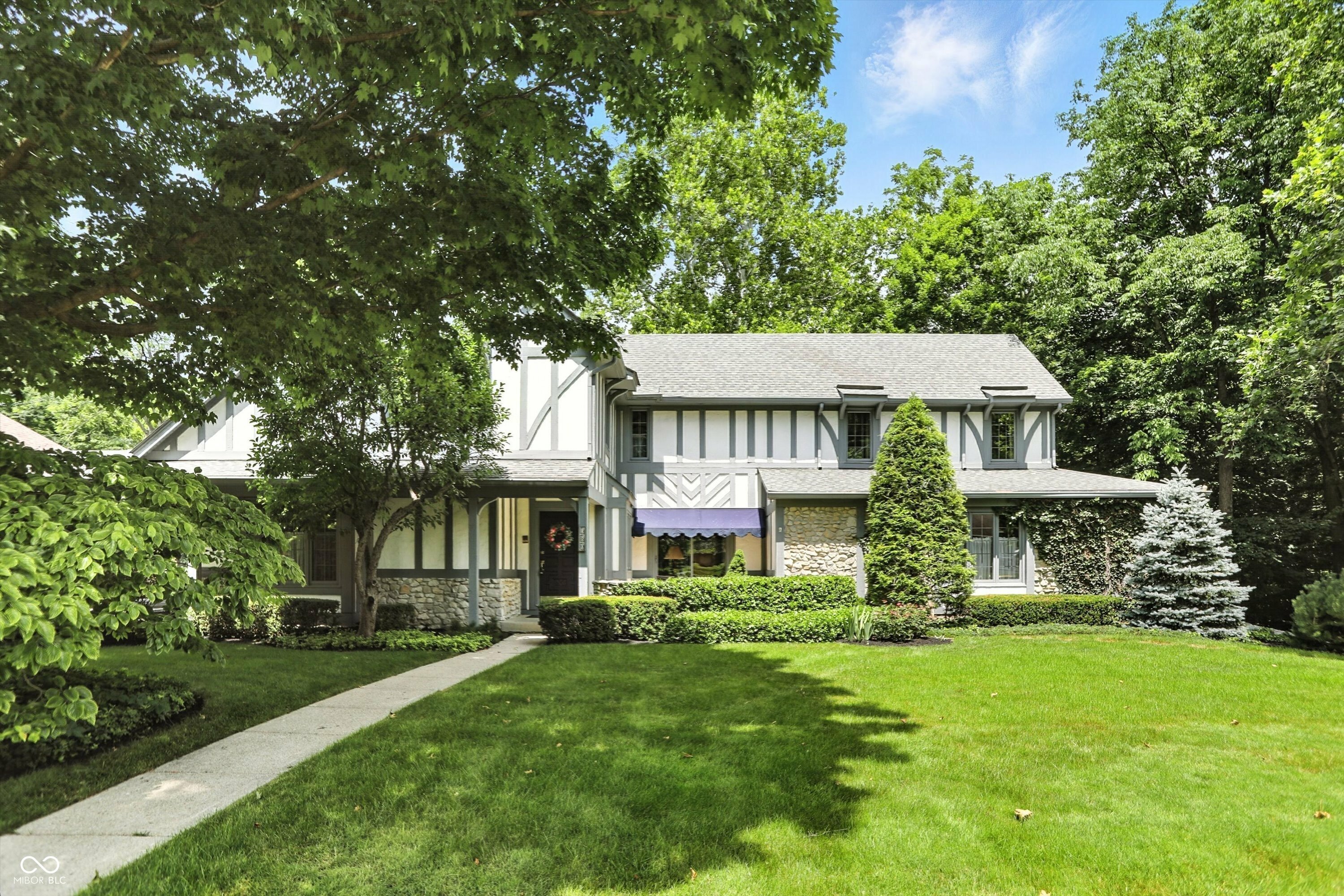 Property Photo: 380 Raintree Drive IN 46077