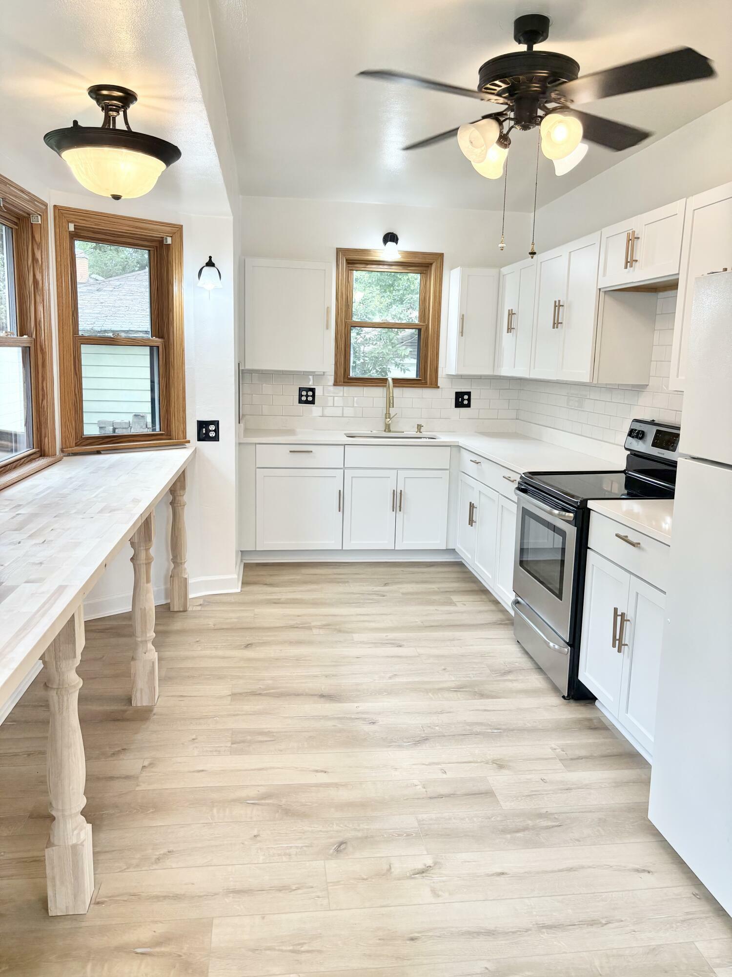 Property Photo: 4317 S Pine Ave WI 53207