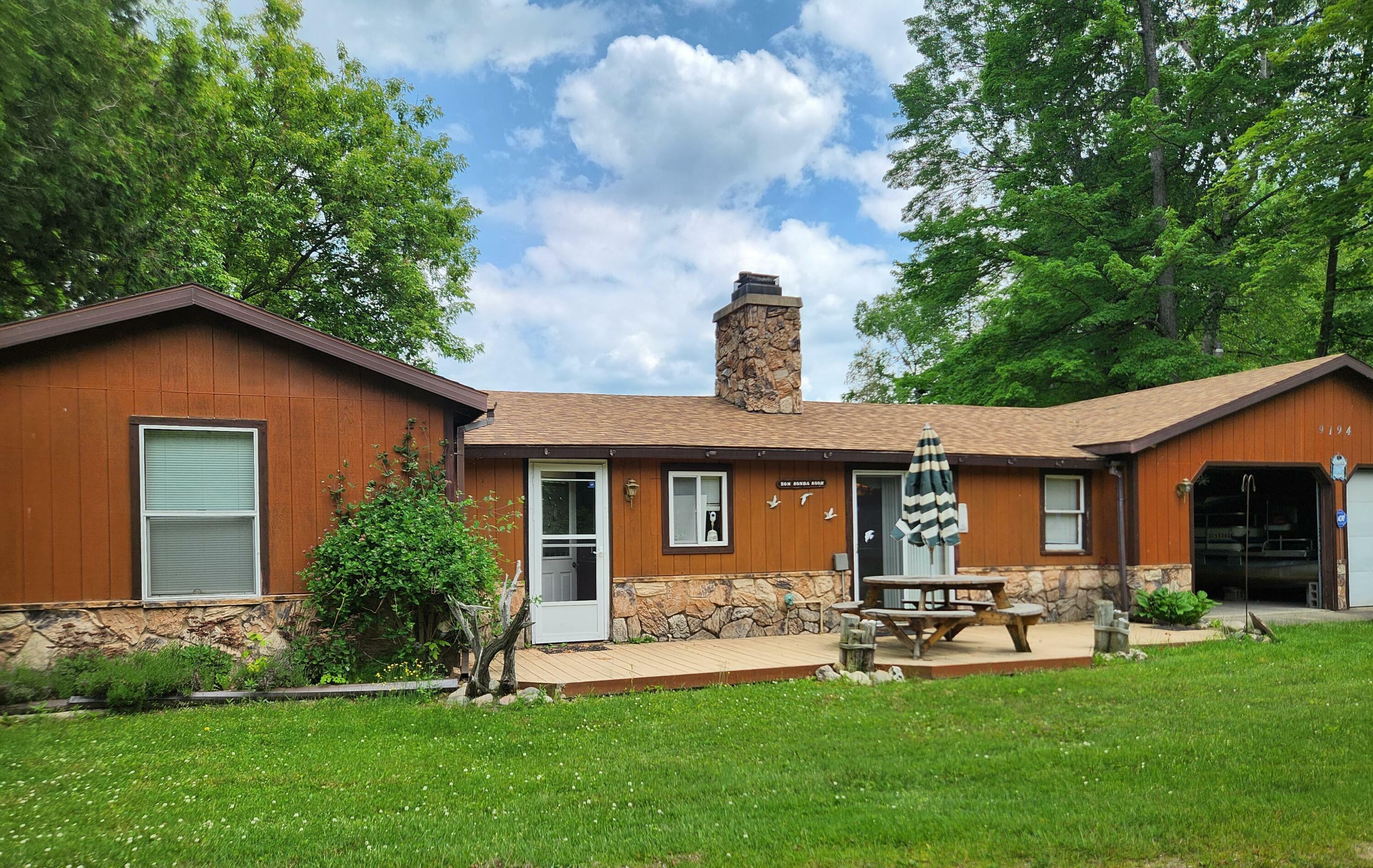 9194 Penasha Drive  Reed City MI 49677 photo