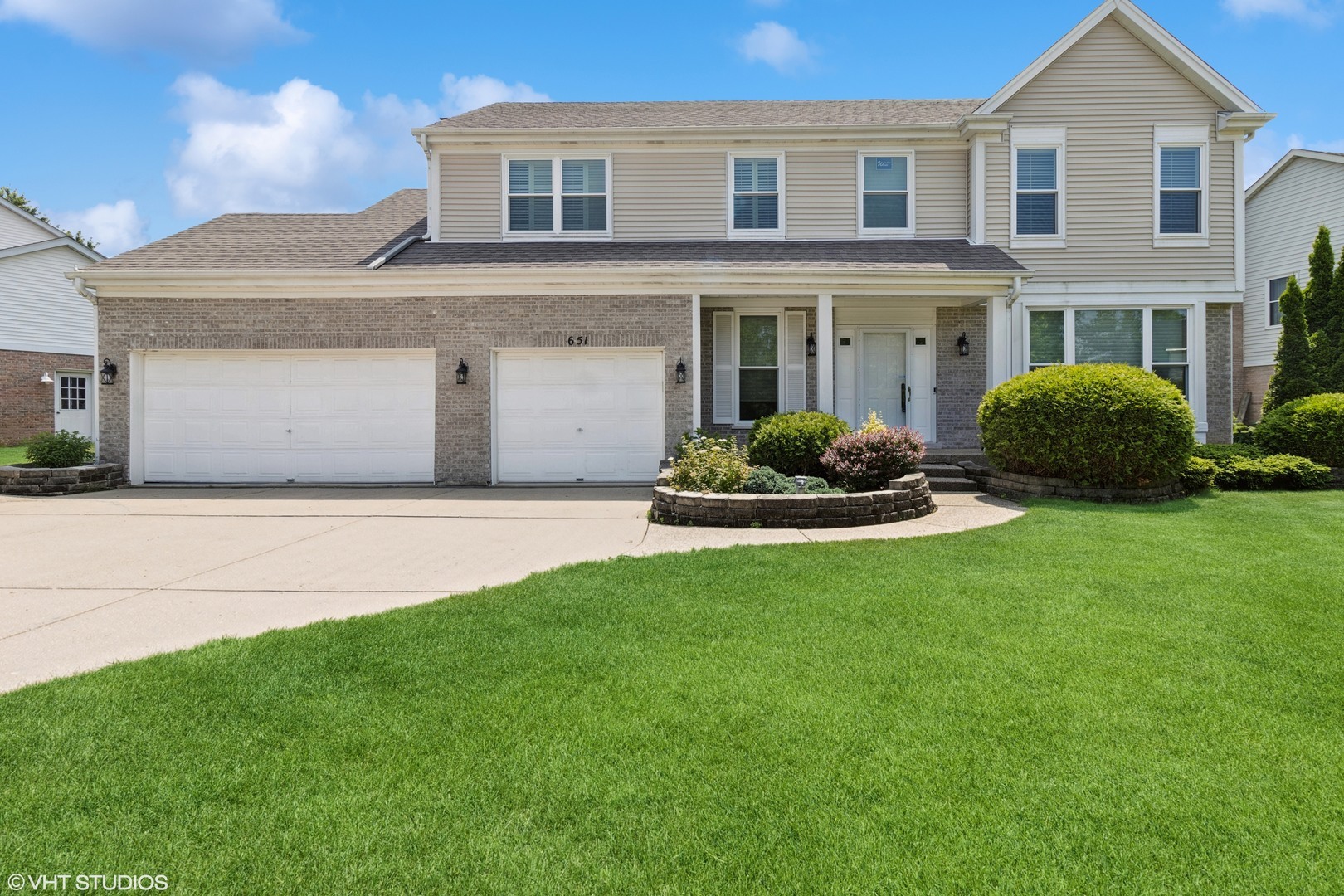 651 Longford Drive  Des Plaines IL 60016 photo