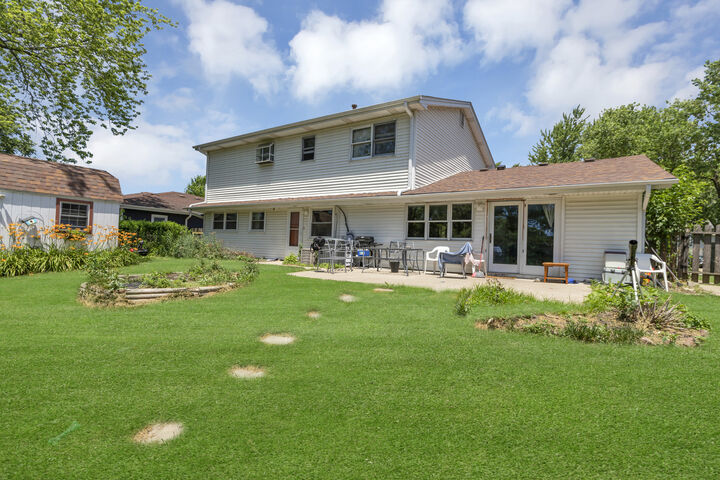 Property Photo:  1629 Syracuse Lane  IL 60193 