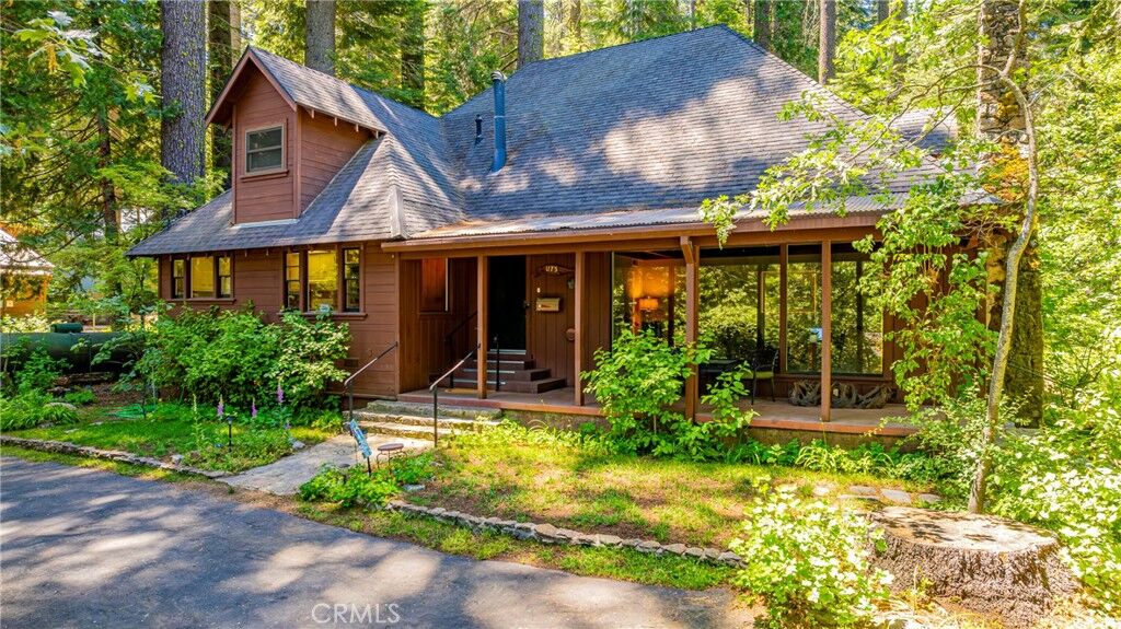 Property Photo:  1173 Railroad Lane  CA 93623 
