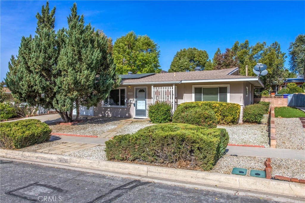 34406 Cedar Avenue  Yucaipa CA 92399 photo