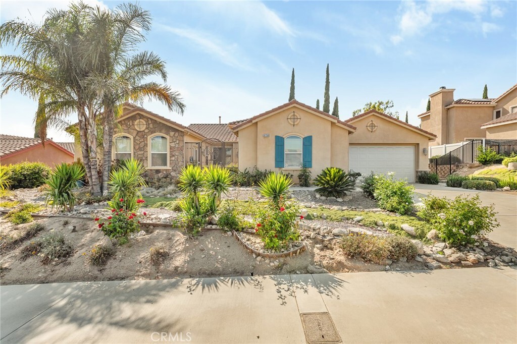 Property Photo: 6758 N Shannon Lane CA 92407