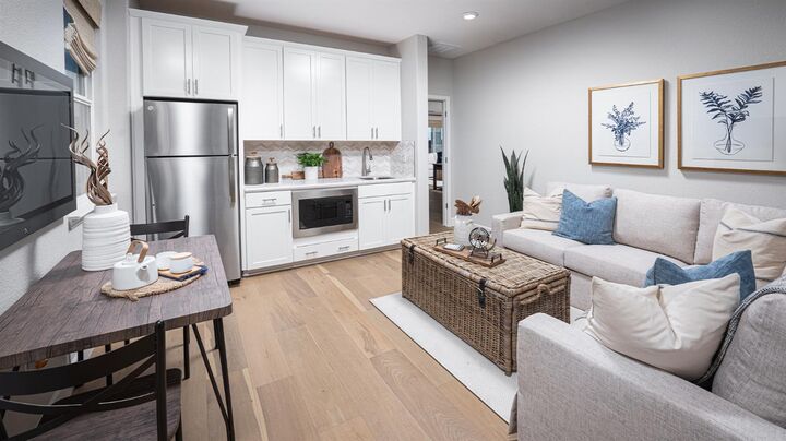 Property Photo: 3948 Waterleaf Avenue CA 95835