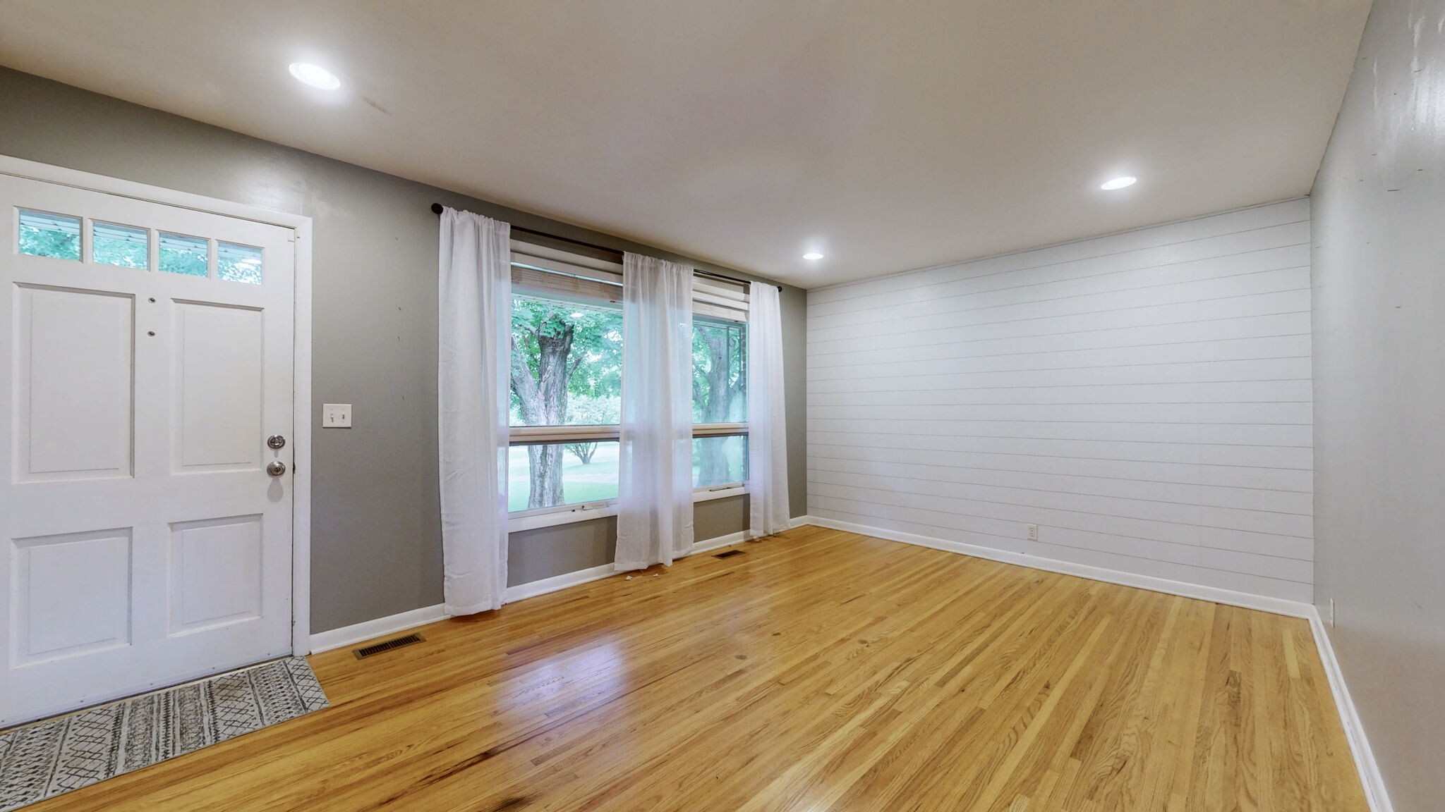 Property Photo: 522 Brewer Dr TN 37211