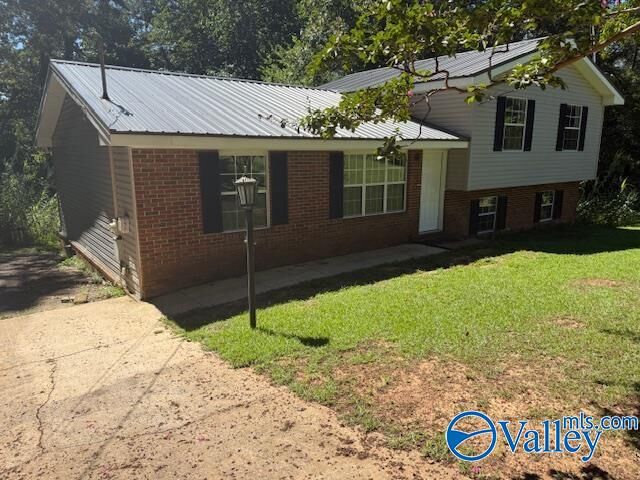 Property Photo: 2012 Ray Avenue AL 35904