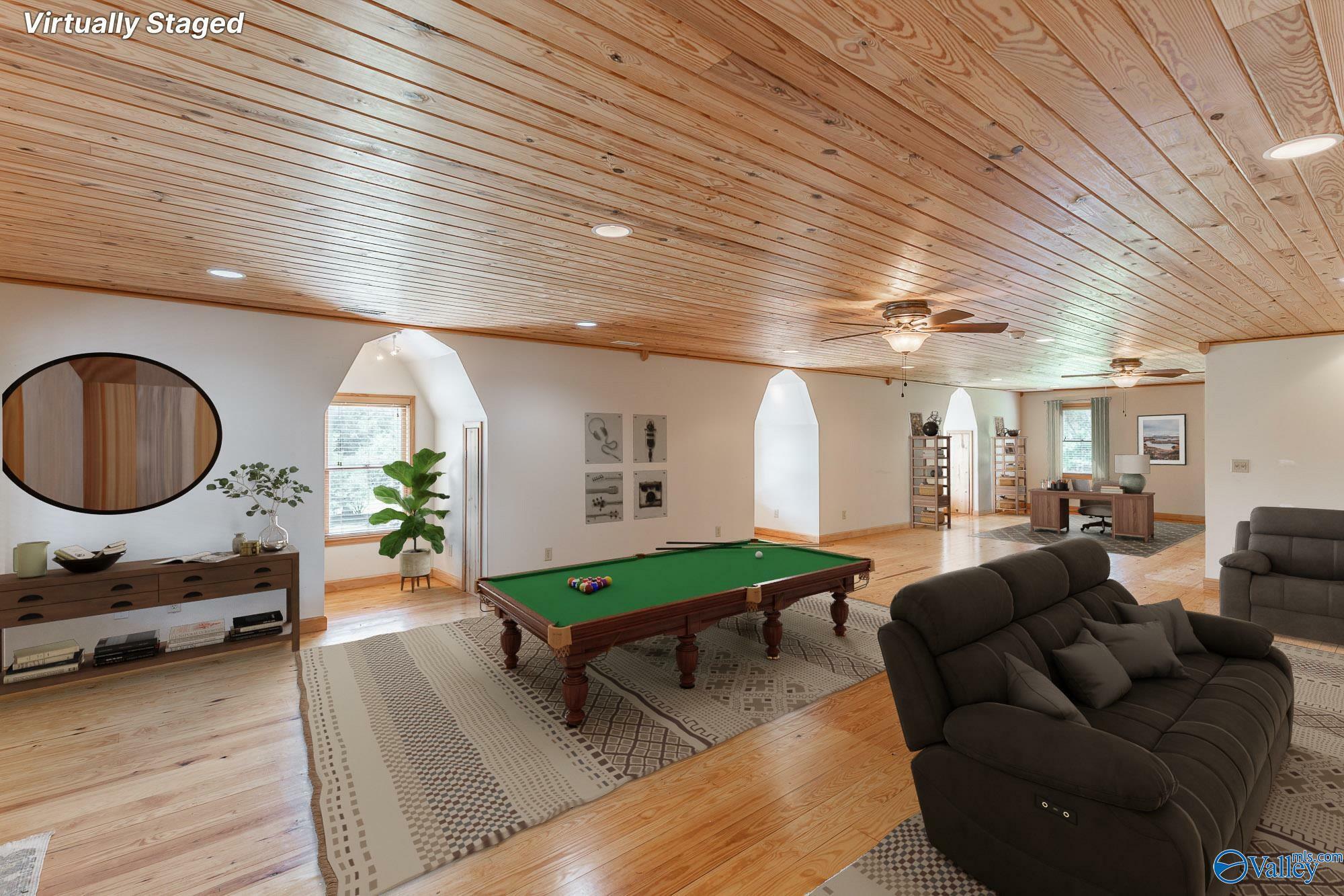 Property Photo: 2004 Vestavia Drive AL 35603
