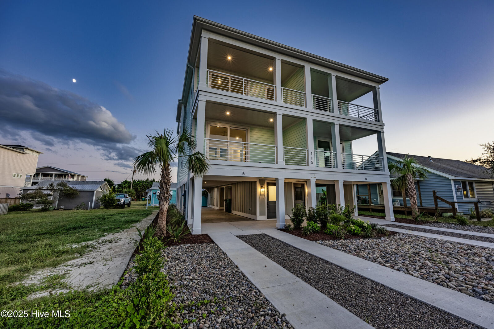 Property Photo:  115 Hanby Avenue A  NC 28449 
