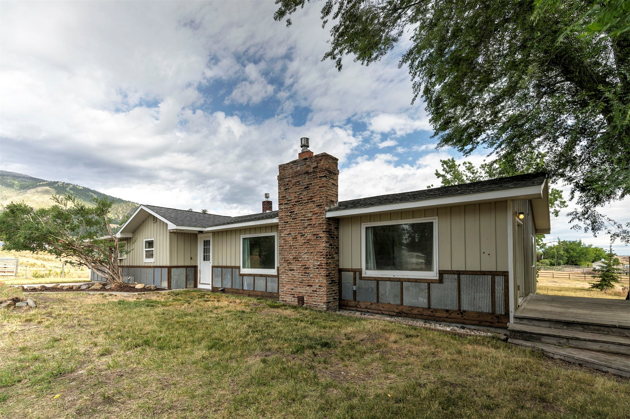 Property Photo: 19655 US-93 MT 59847