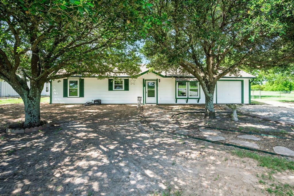 Property Photo: 2242 Fm 1564 TX 75402
