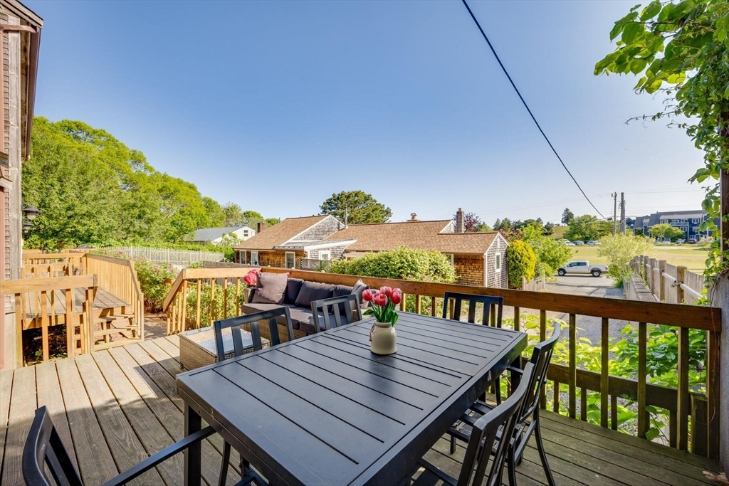 Property Photo:  34 Winslow Street Unit 3  MA 02657 