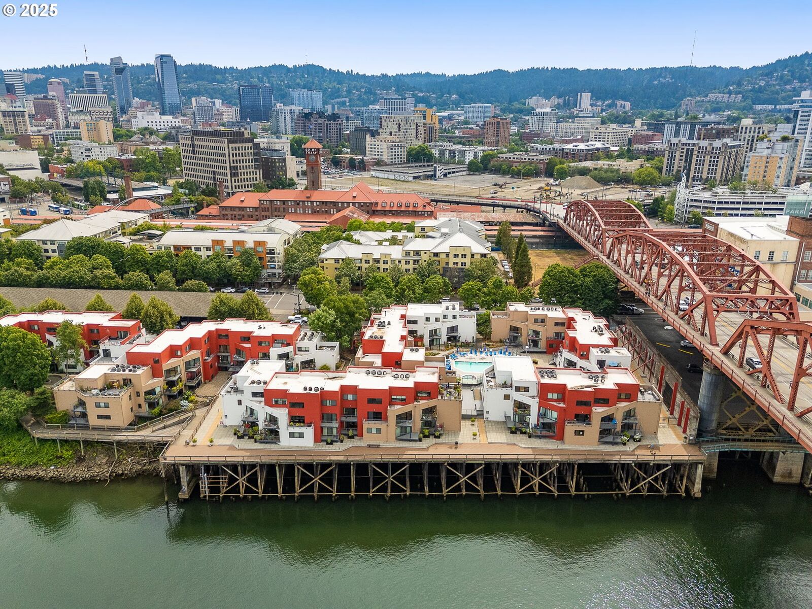 Property Photo:  1010 NW Naito Pkwy M15  OR 97209 