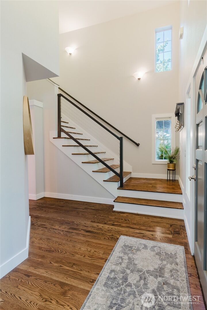 Property Photo: 2025 Eskridge Boulevard SE WA 98501