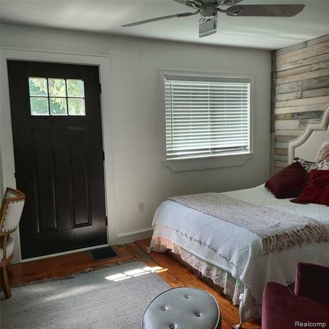 Property Photo: 200 Orchard St Orchard Street MI 48430