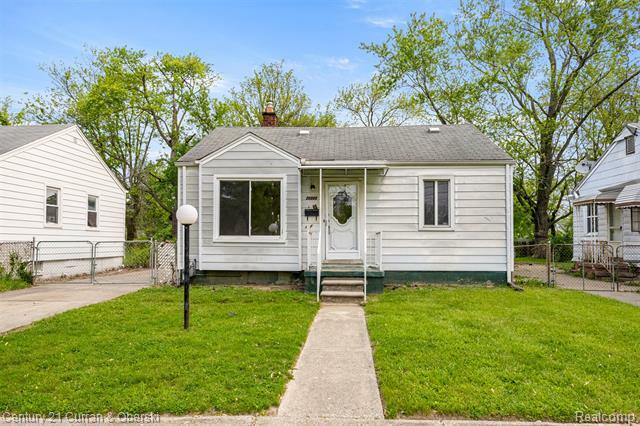 Property Photo: 25960 Yale Street MI 48141