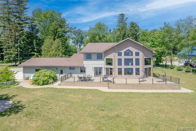 Property Photo:  1083 S Lakeshore Road  MI 48441 