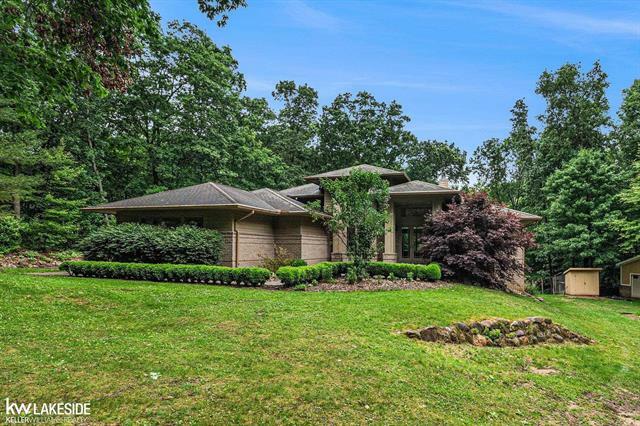 608 Killdeer Court  Ortonville Vlg MI 48462 photo