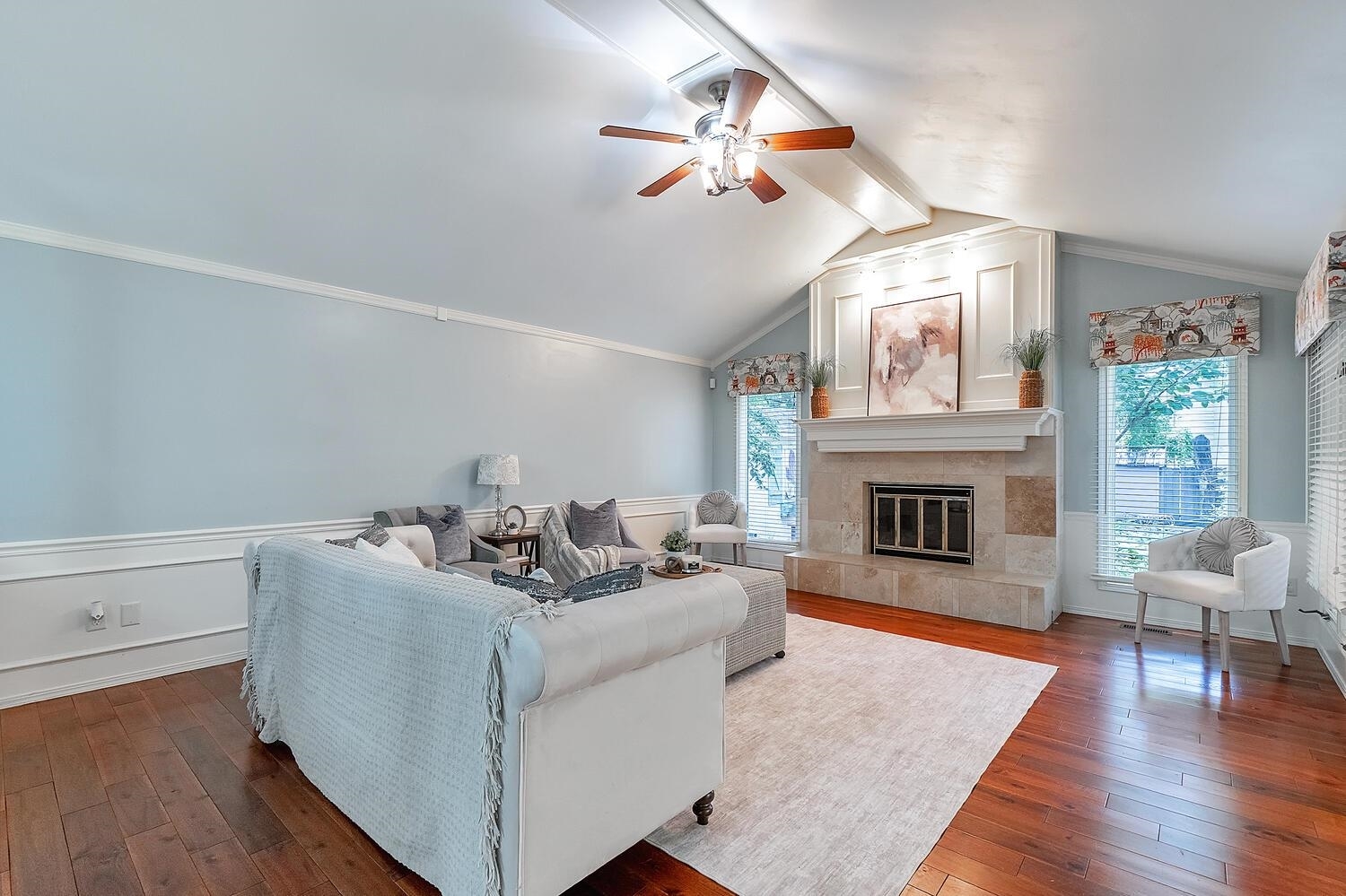 Property Photo: 1116 E James St KS 67037