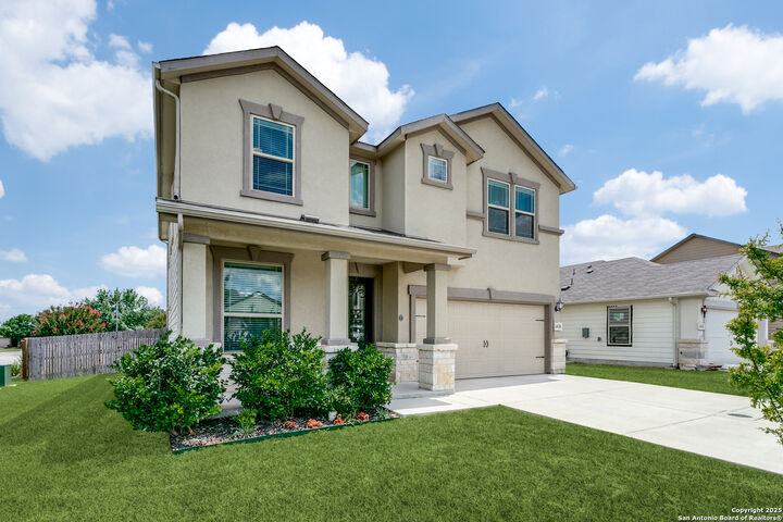 Property Photo: 6838 Dashmoor Crk TX 78244