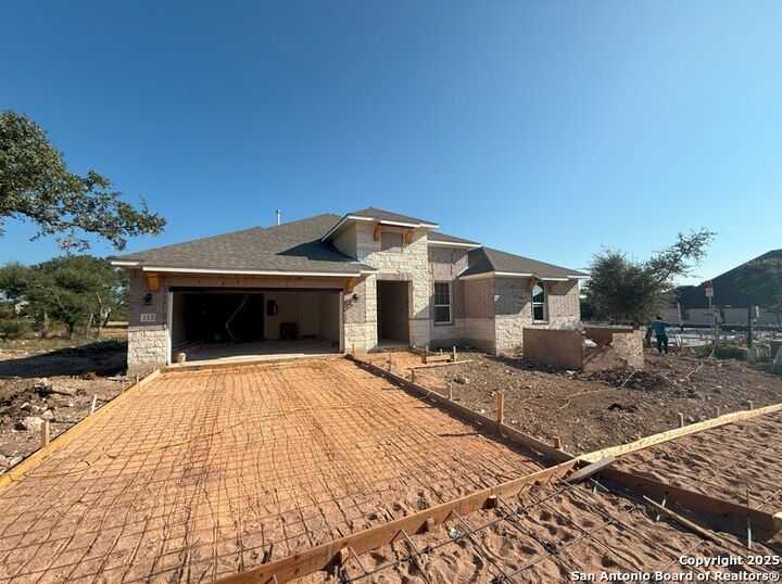 Property Photo:  117 Bigtooth Maple Ln  TX 78666 