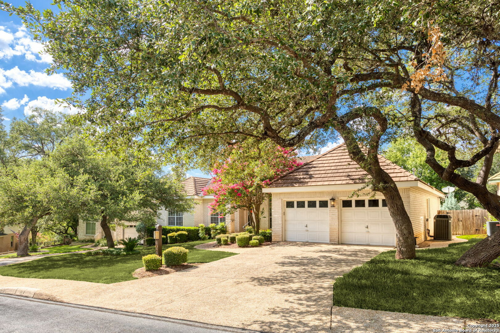 607 San Dizier  San Antonio TX 78232 photo